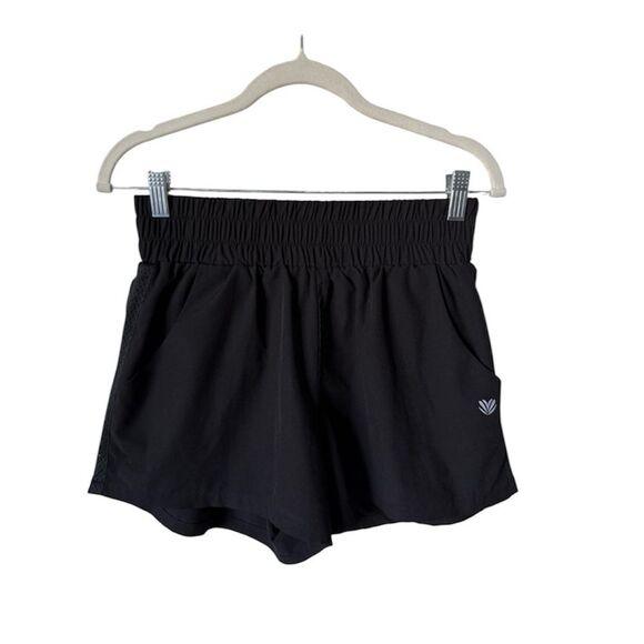 Forever 21 Mini Black Shorts Athletic Size S - Picture 1 of 7